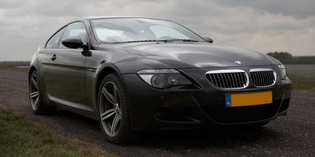BMW M6 zijkant voor - small.jpg