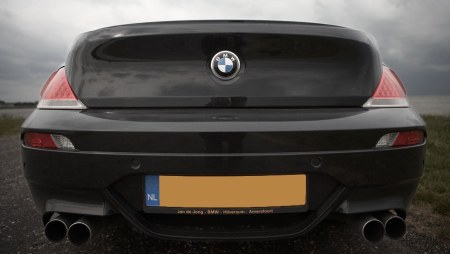 BMW M6 achterkant - small.jpg